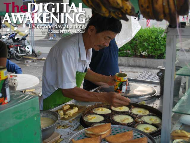 Apong Guan - delicious pancake in Burmah Road, Penang